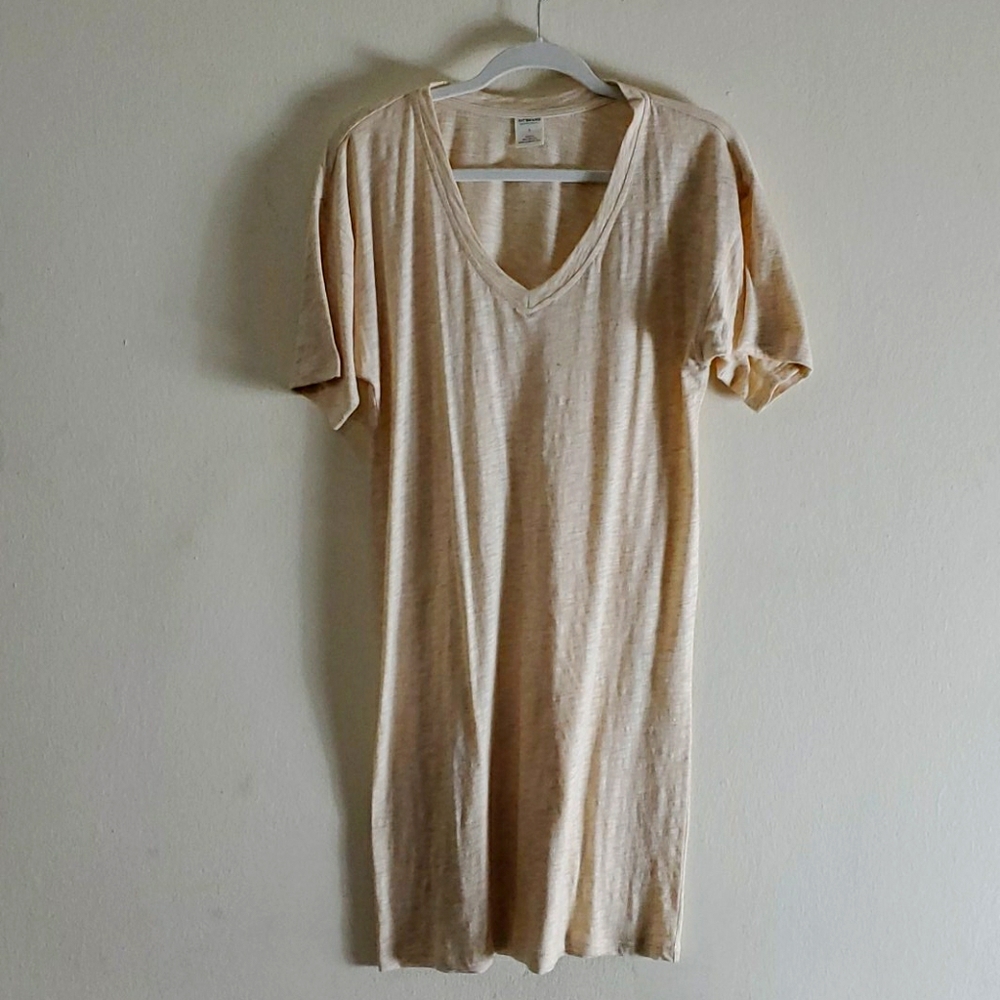 Relaxed fit V-neck t-shirt